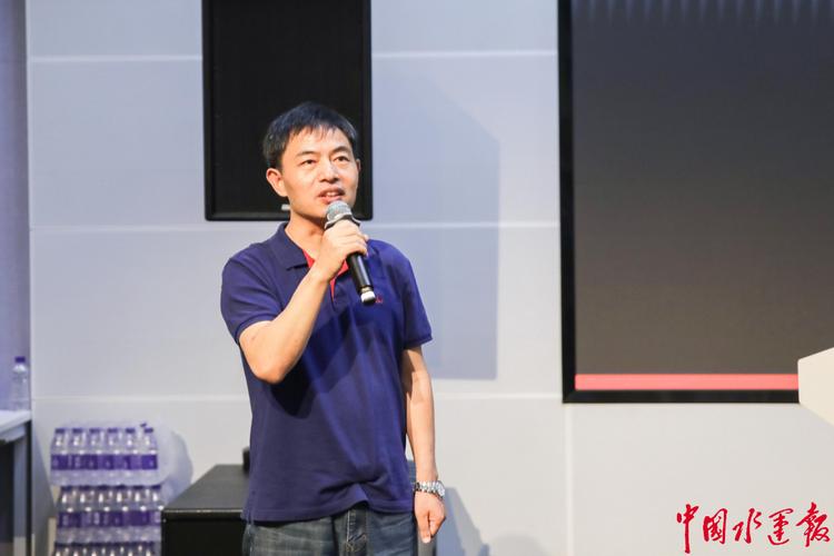 当政务发布遇上短视频 全国交通运输系统新闻发言人首次走进快手的启示